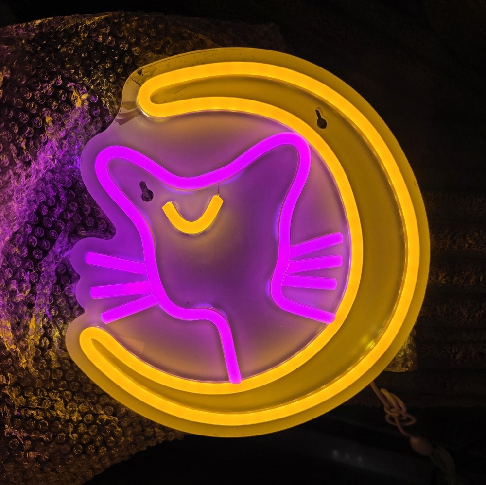 Kawaii | Sailor Moon Cat Neon Sign | LED Wall Decor